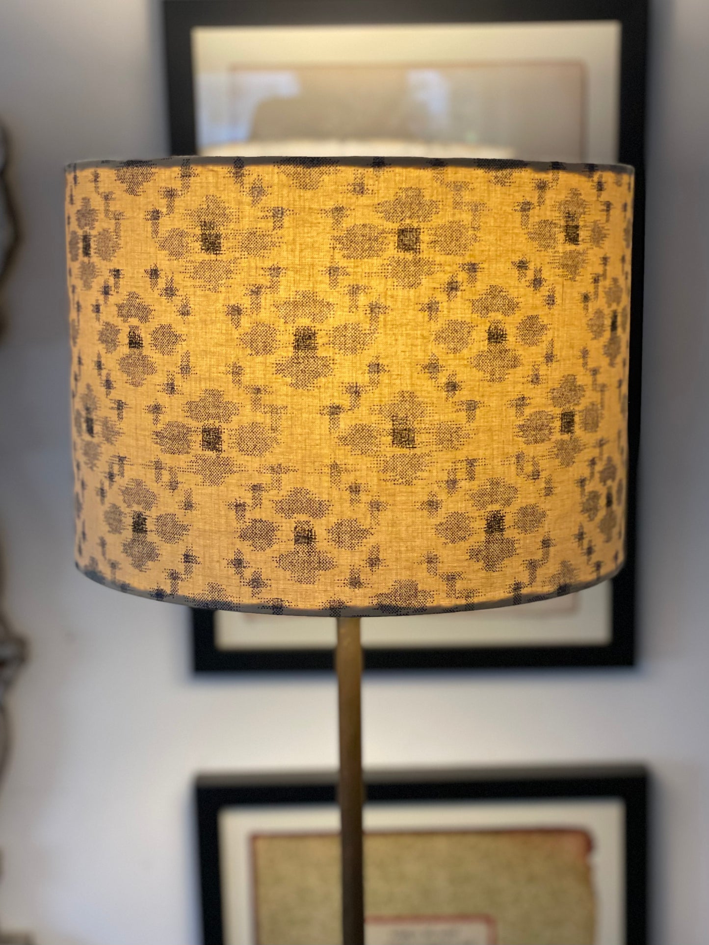 10 inch Drum Lampshade. Traditional Japanese Fabric. Sand with Blue-Gray "Igeta" Grid Pattern.