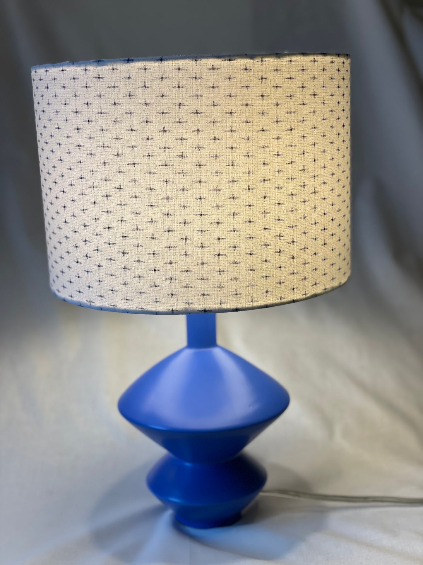 10 inch Drum Lampshade. Vintage Japanese Summer Kimono Fabric. Slightly textured crisp white fabric with dark teal crosses.