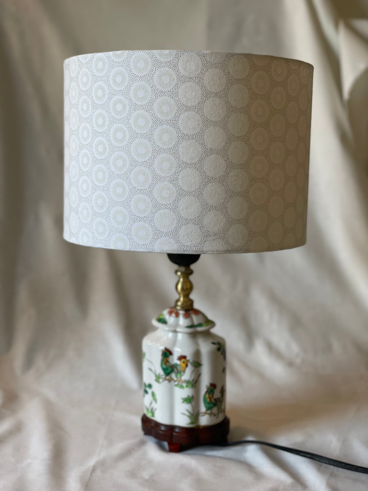 10 inch Drum Lampshade. Lovely South African Shwe Shwe Fabric- White and Gold.