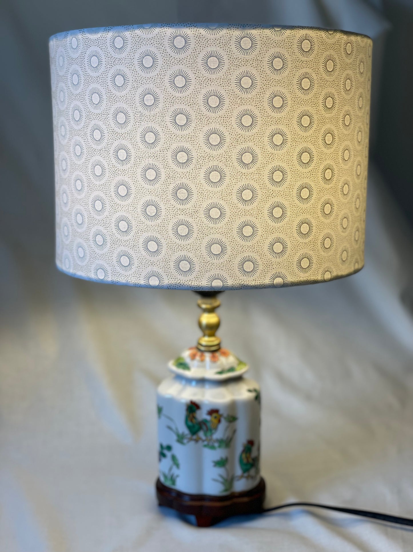 10 inch Drum Lampshade. Lovely South African Shwe Shwe Fabric- White and Gold.